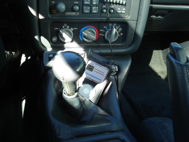 iPod in shift boot