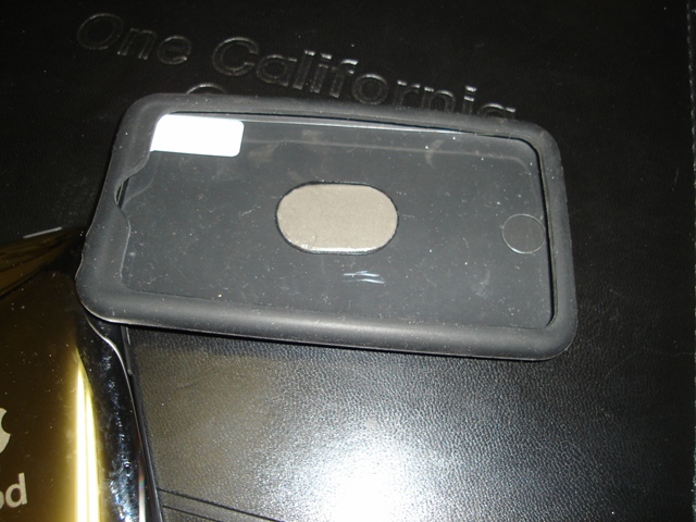 metal button in case
