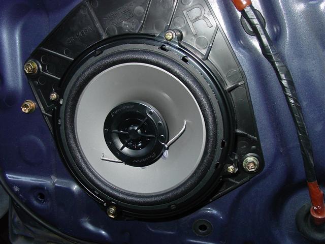 Rav4 new speaker in door