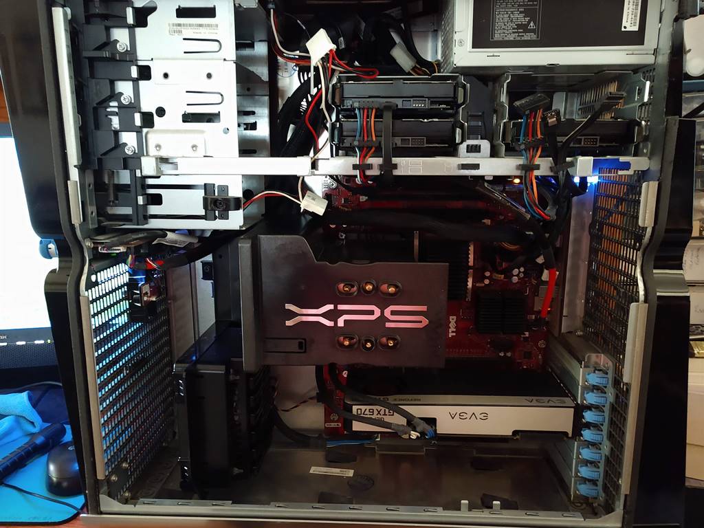 XPS720 Inside