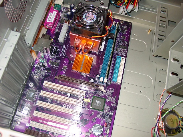 A Night At The Opera motherboard installation