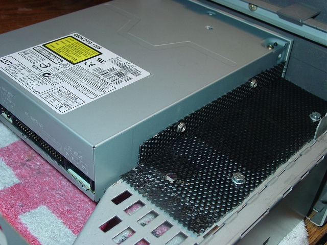 Bad Apple Classic DVD Mount left