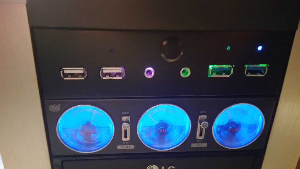 Stacker front panel 2017